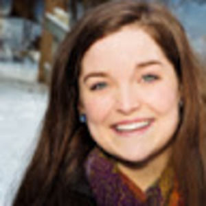 Meet your Posher, Caitlin elizabeth